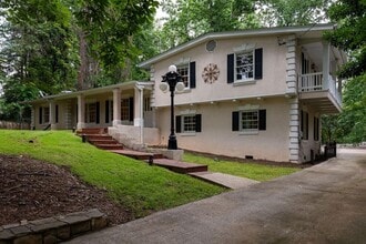 Building Photo - 2631 Northside Dr NW