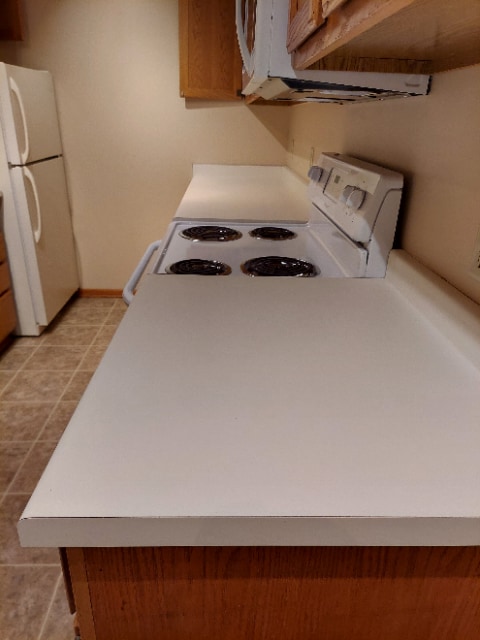 Kitchen - 1831 Parmenter St