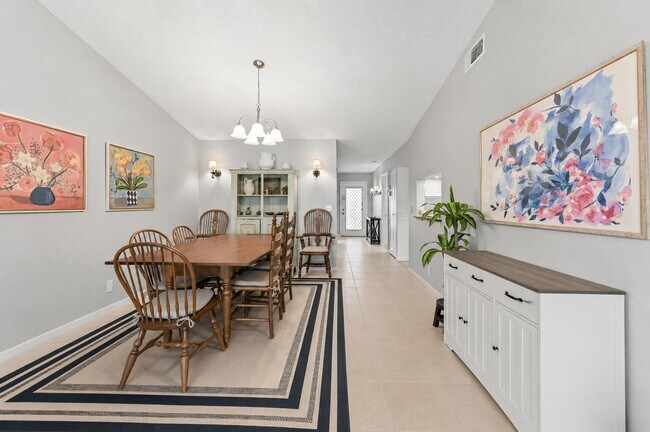 Building Photo - 15234 Lakes of Delray Blvd
