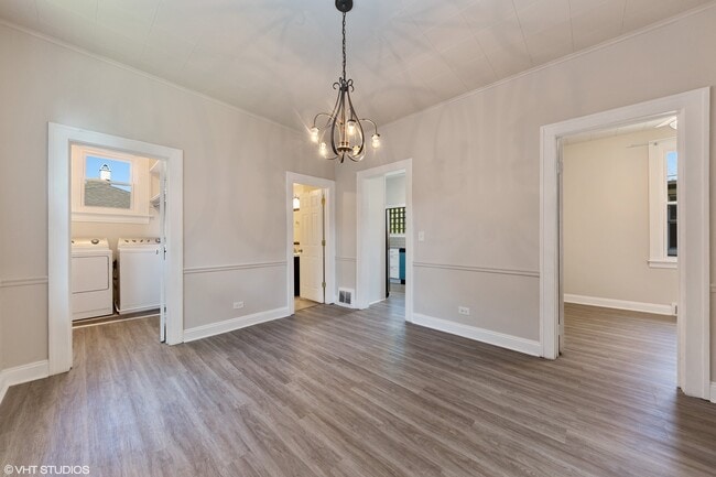 Building Photo - 1127 Hannah Ave