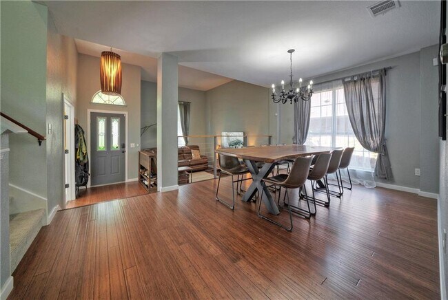 Building Photo - 10907 Grassmere Ct