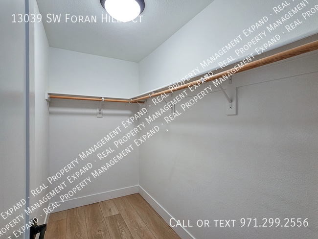 Building Photo - 13039 SW Foran Hills Ct