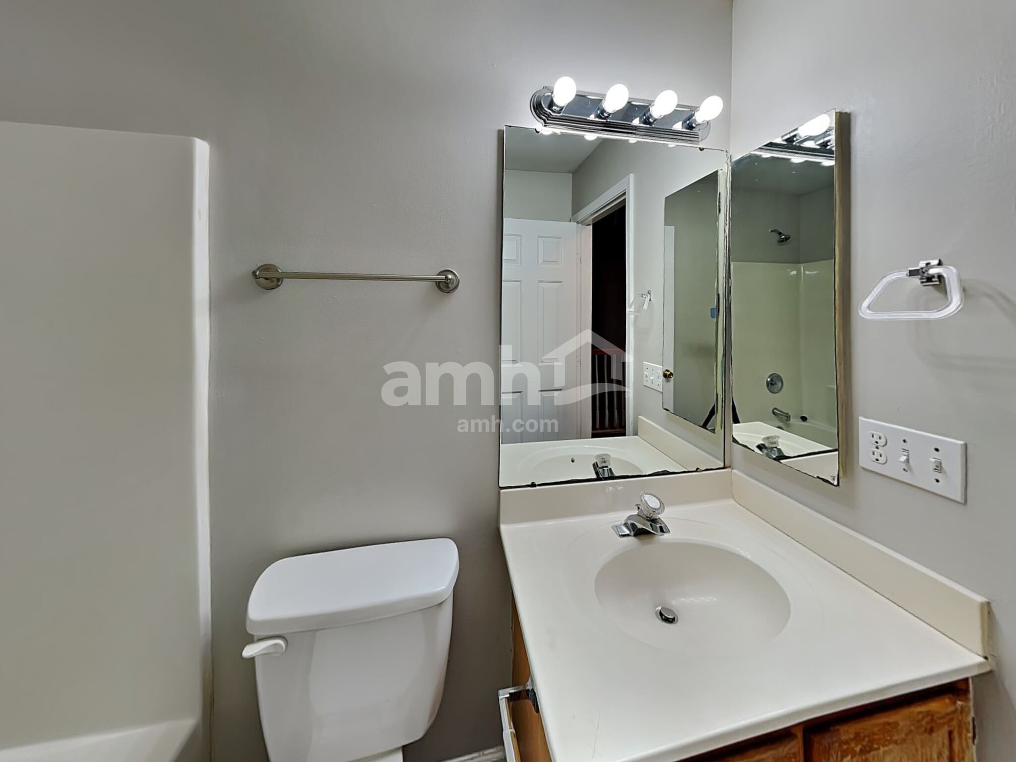 Building Photo - 10145 Baxter Caldwell Dr