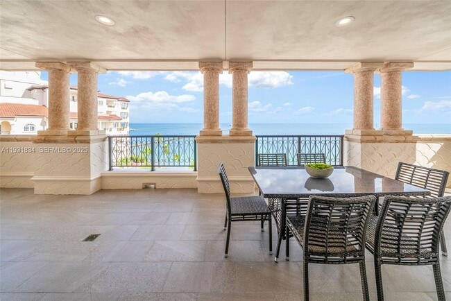 Building Photo - 7471 Fisher Island Dr