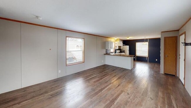 Building Photo - 124 Delta Ave