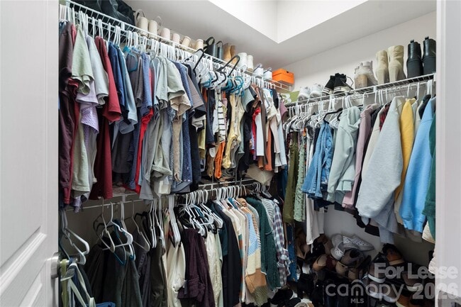 Building Photo - 1315 East Blvd