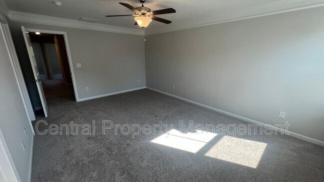 Building Photo - 505 Pennystone Ln