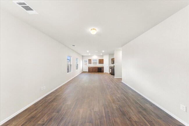 Building Photo - 211 Estallo Wy