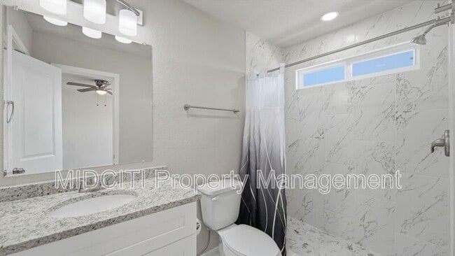 Building Photo - 7210 John Palmer Dr