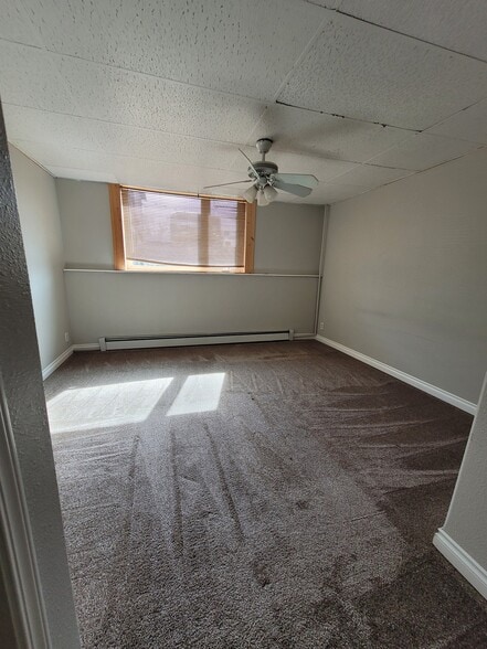 Building Photo - 548 2nd St