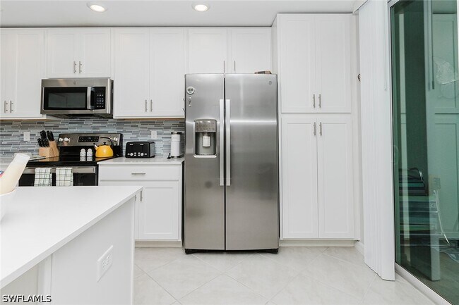 Building Photo - 6047 Ellerston Wy