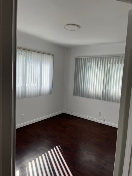 Bedroom - 8315 W Manchester Ave