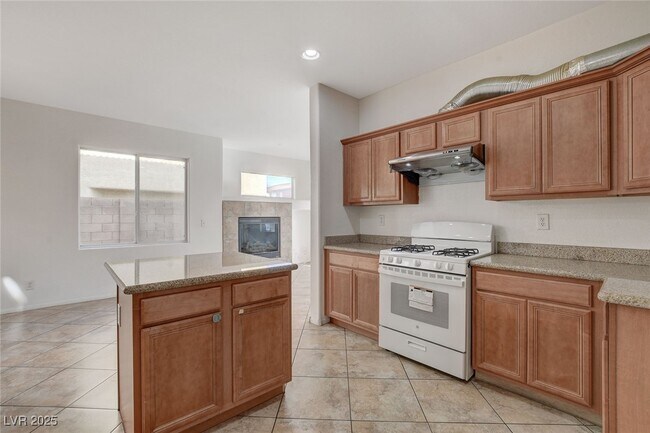 Building Photo - 5066 Silent Valley Ct