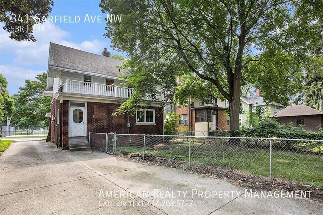 Building Photo - 341 Garfield Ave NW