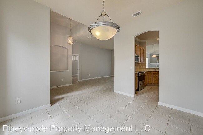 Building Photo - 4 br, 2 bath House - 1016 Sweet Breeze Drive