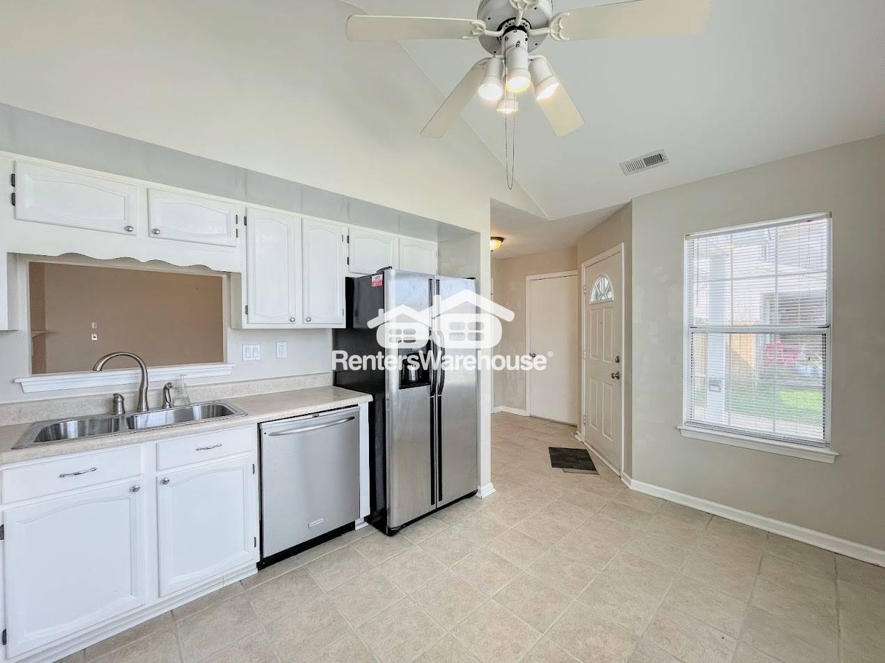 Building Photo - 5913 Chain Bridge Rd