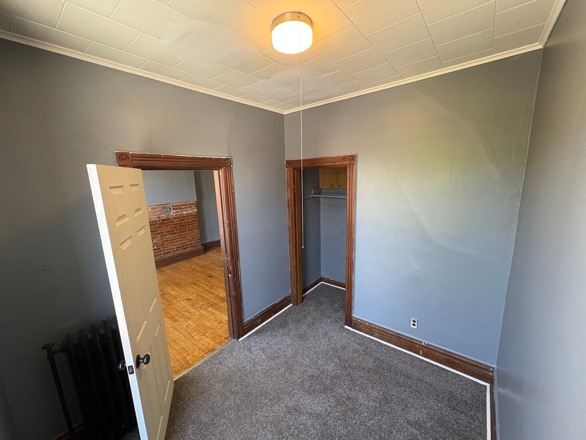 Building Photo - 660 2nd Ave