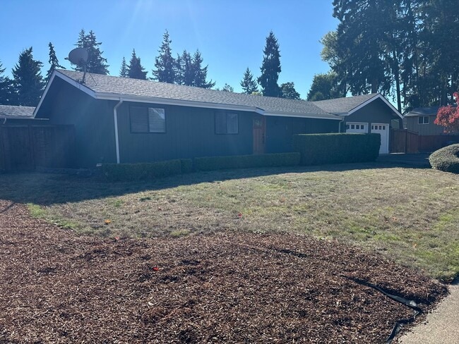 Building Photo - Wonderful 4-Bedroom, 2-Bath Home With Soli...