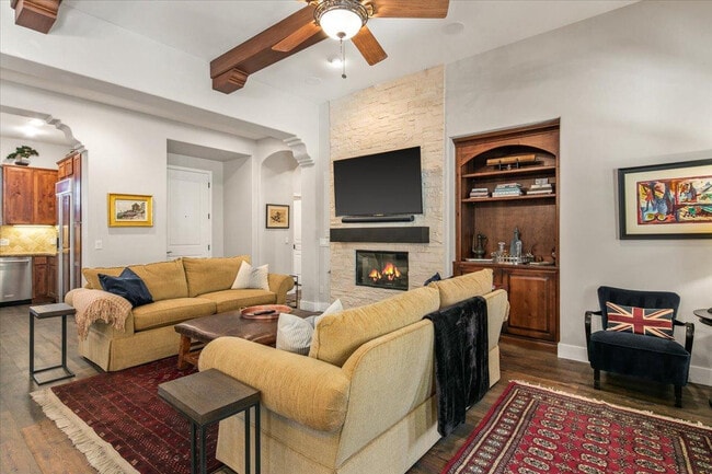 Building Photo - 20704 N 90th Pl