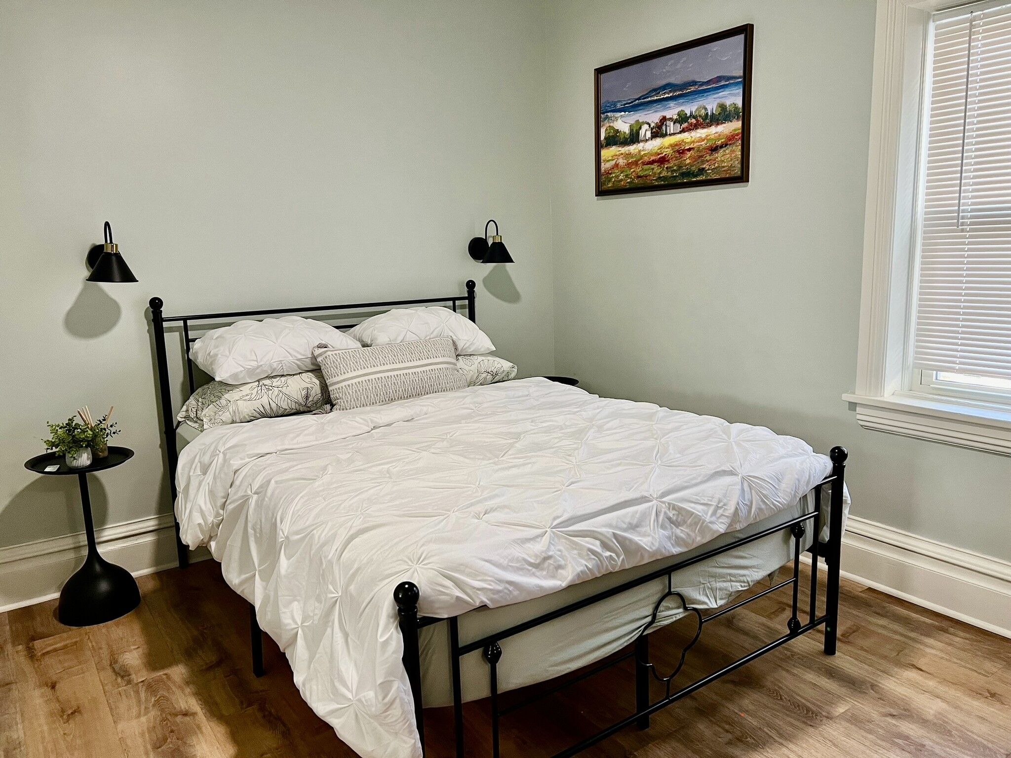 Bedroom 2 - 224 N Austin Blvd