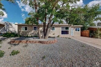 Building Photo - NE 3 bedroom 1 bath 1348/sf