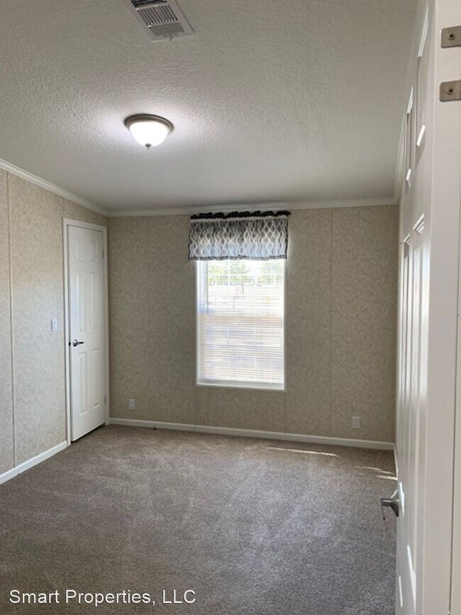 Building Photo - 3 br, 2 bath House - 2485 Thornhill Rd