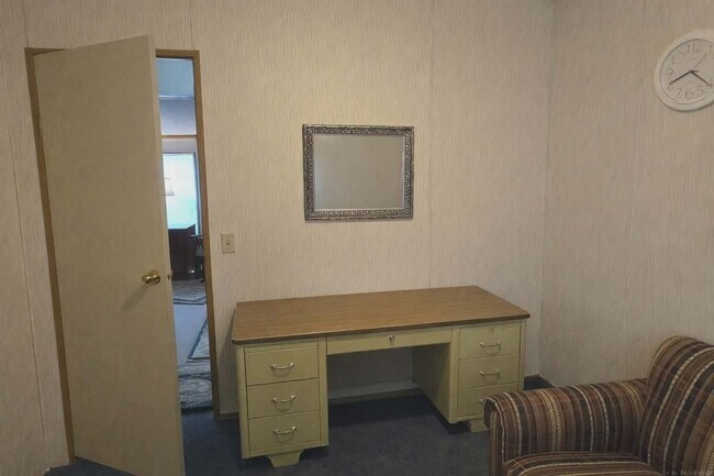 Building Photo - 679 S Eighty Eight Rd