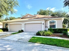 Building Photo - 35315 Whispering Pines Dr