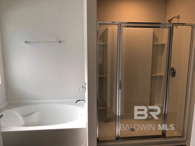 Building Photo - 10909 Northern Dancer Ct