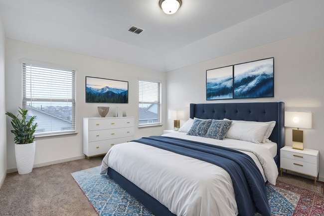 Building Photo - ***APPLICATION CURRENTLY UNDER REVIEW***MO...
