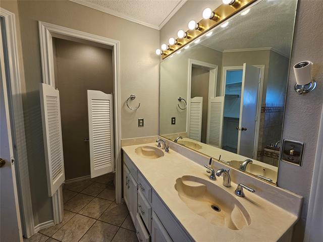 Building Photo - 517 Vicki Ln