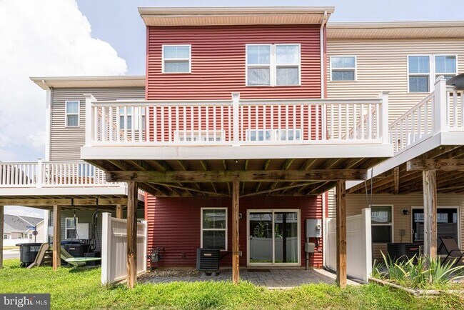 Building Photo - 41683 Overmyer Terrace