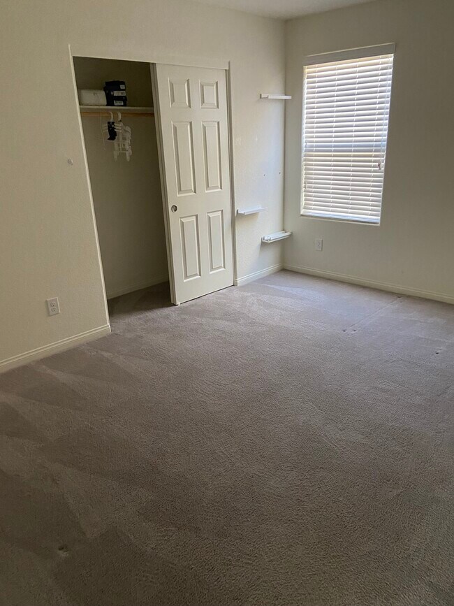 Bedroom 1 - 2416 Splendid Manor Ct