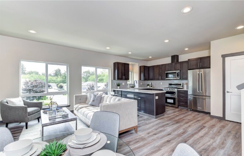 Building Photo - 14920 Manor Way