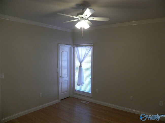 Building Photo - 214 Mainsail Way