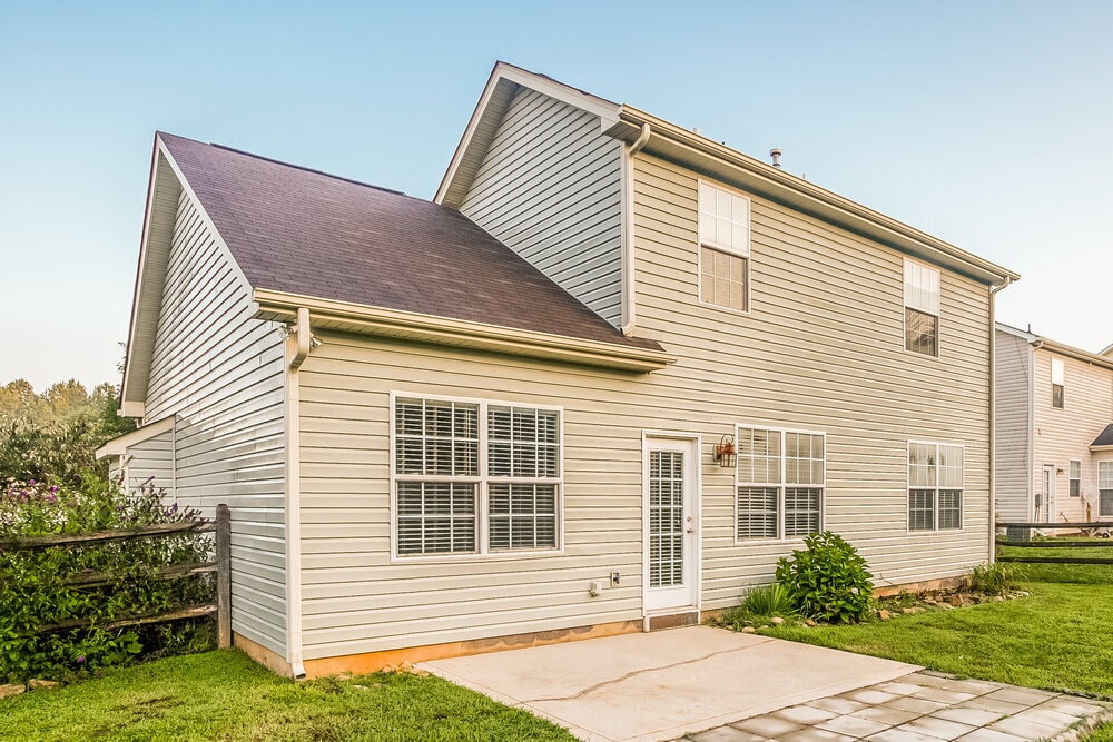Building Photo - 6827 Blake Brook Dr