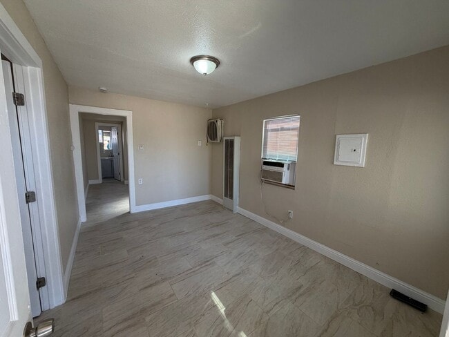 Building Photo - Updated w/wrap around Porch!