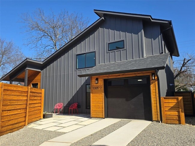 Building Photo - 5305 Grover Ave