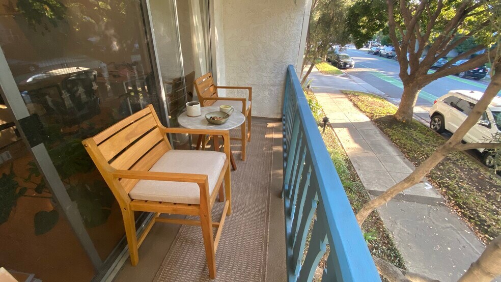 Balconey - 1255 10th St