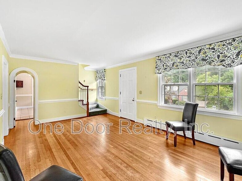 Building Photo - 307 Indian Springs Rd