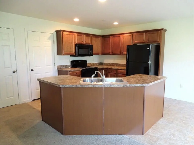 Building Photo - 181 Linda Sue Ln