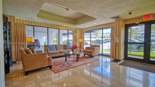 Building Photo - 3031 N Ocean Blvd