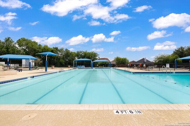 Building Photo - 8011 Manderly Pl