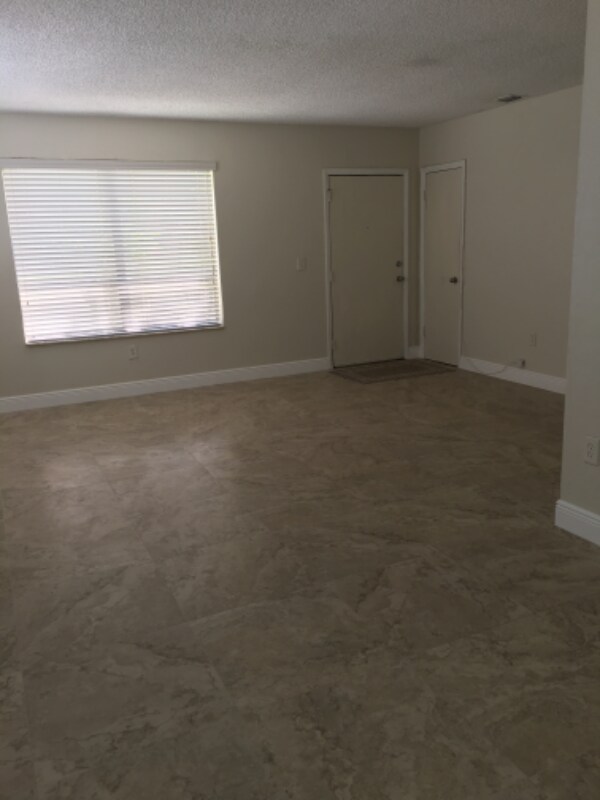 Building Photo - 199 Street, NW 42nd Ave