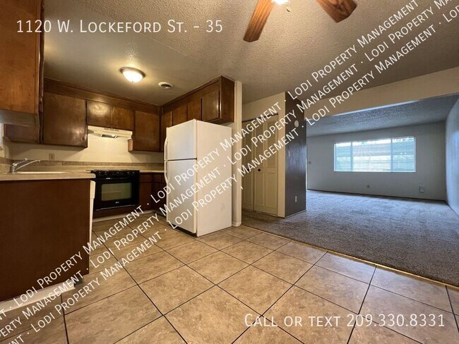 Building Photo - 1120 W Lockeford St