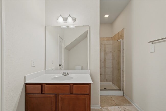Building Photo - 18307 All Oak Trail