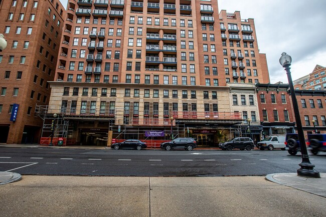 Primary Photo - Cozy Studio Condo in Penn Quarter!