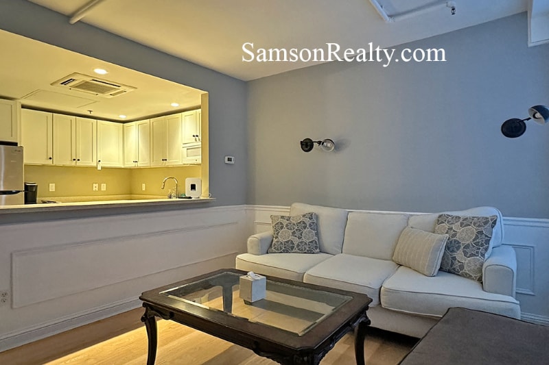 Building Photo - 65 Weybosset St