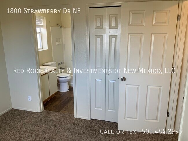 Building Photo - 1800 Strawberry Dr NE