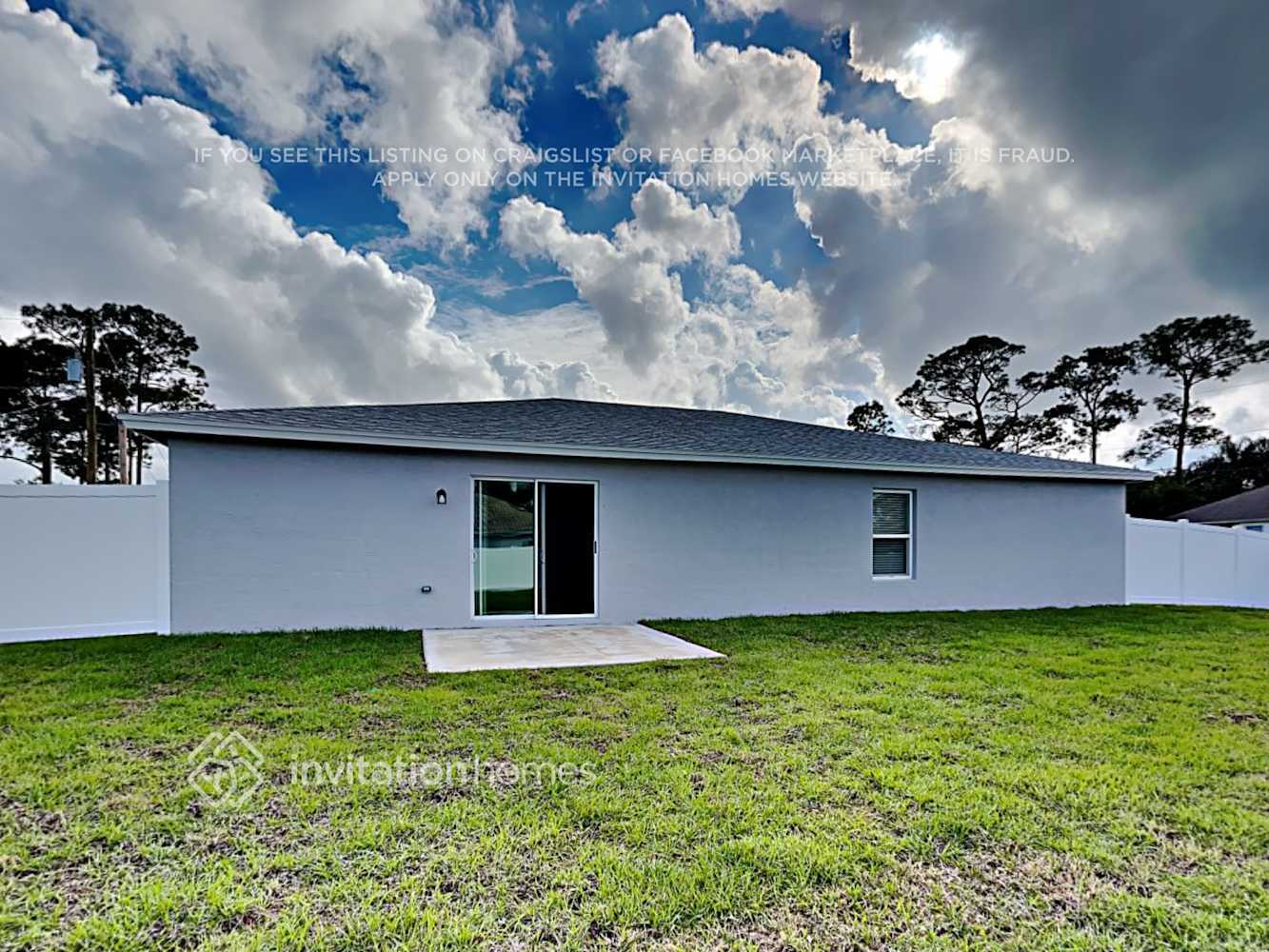 Building Photo - 1091 SW Macao Ave